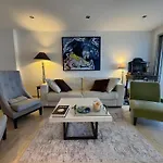 90 M2 Palm Beach Apartment With 2 Balconies Very Stylish And Central