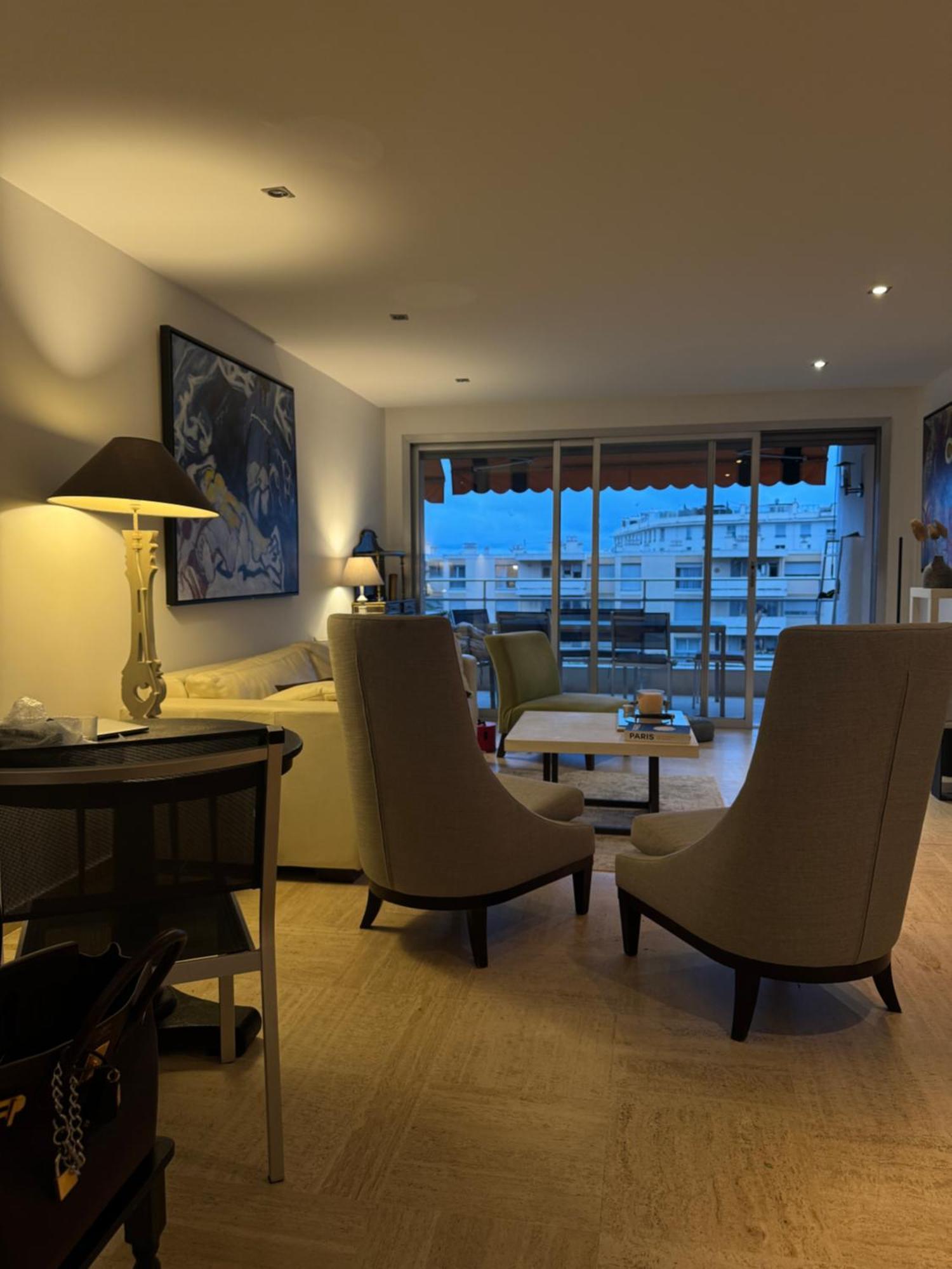 Appartement 90 M2 Palm With 2 Balconies Very Stylish And Cannes